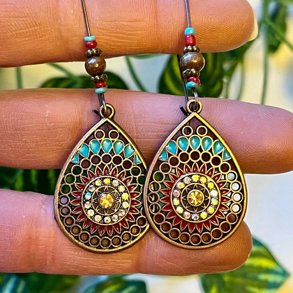 Sparkling Aurora Borealis Stones Inside Bronze Boho Chic Earrings - Picture 3 of 5